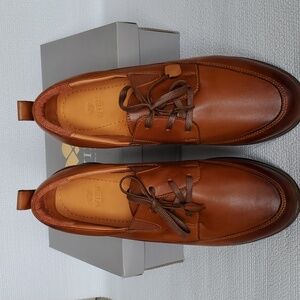 Wien Women's Leather Lace Shoes NWT